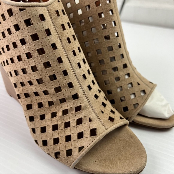 Aquatalia Sandals women 6 Nikita Tan Open Toe Suede Wedge Booties - Picture 6 of 13